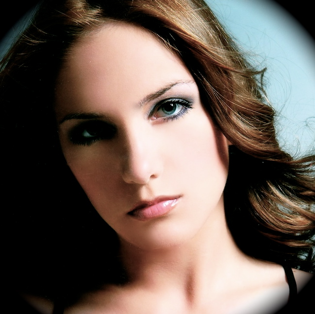 Classify Greek actress