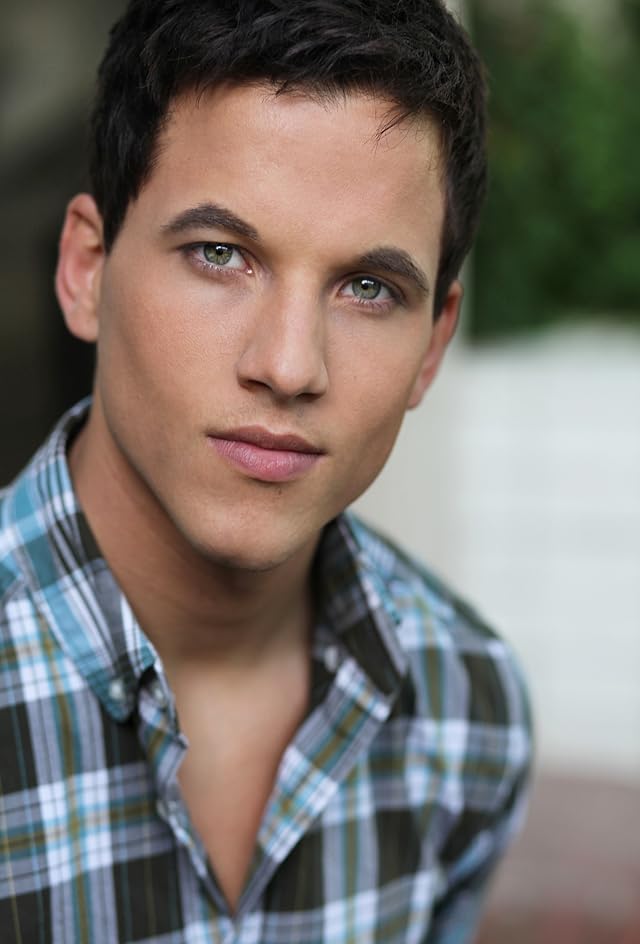 Майк тхурстон. Мэннинг. Майк миделсон. Майк к. Майк к.