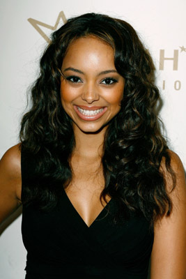 [Image: MV5BOTgxODI2NjI3OF5BMl5BanBnXkFtZTcwOTg3...SY400_.jpg]