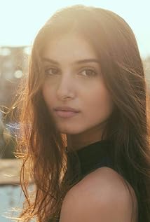 Tara Sutaria - IMDb